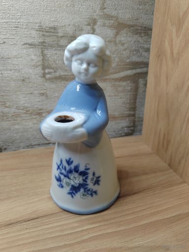 Статуэтка. Девушка. Подсвечник.