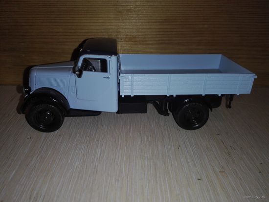 Грузовик.IST.1/43.
