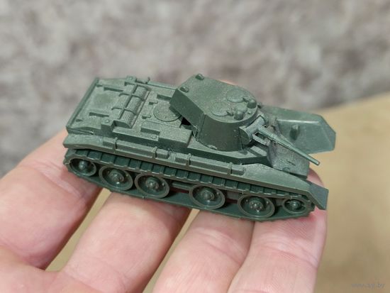 Танк из СССР. Новый! С 1 рубля!