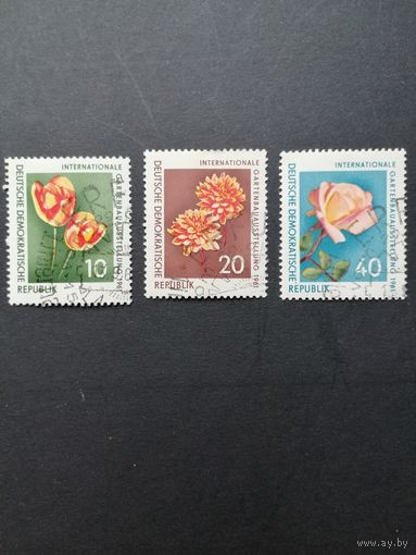 ГДР 1961 Полная серия марок "Интернациональная выставка садоводства (IGA)" (гашение с клеем без наклеек, на марке номинал 20 на задней стороне вверху есть "узкое место") Mi.854-856 каталог 11.00 евро
