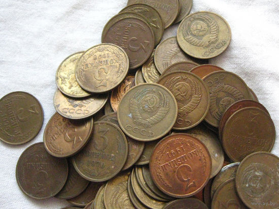 Лот монет СССР 3 Копейки После Реформы Период 1961 – 1991 Разные годы чеканки 64 штуки