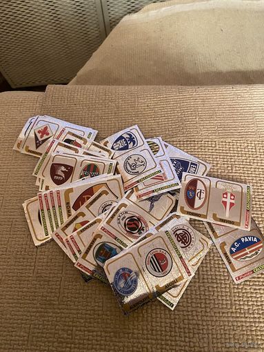 Карточки футбольные - футбол. (эмблема клубов) - 40 шт.