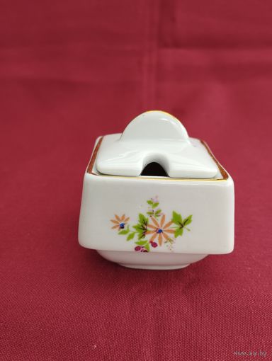 Солонка (горчичница), Рижский фарфоровый завод, клеймо 70-80 гг