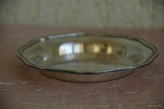 Ваза , тарелка с серебрением 14,5 см х 14,5 см