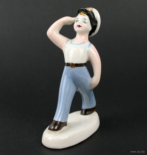 Статуэтка 'Юный морячок (Юнга)', фарфор, ЗКХ, УCCР, 1956-1972 гг.