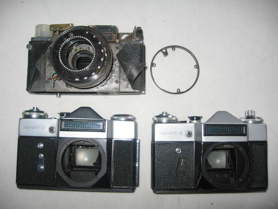 Тушки фотоаппарата Зенит и Сокол на детали одним лотом, лот 3