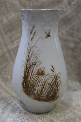Вазочка Полтавского Фарфорового з-да тематика Охота. Камыш. 70-80 е гг НОВОГОДНЕЕ СНИЖЕНИЕ ЦЕН!