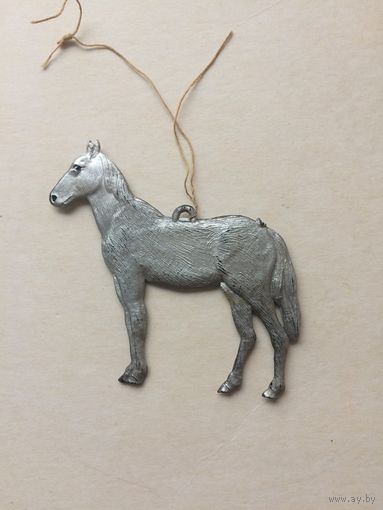 Редкая Елочная игрушка Лошадь, пластик