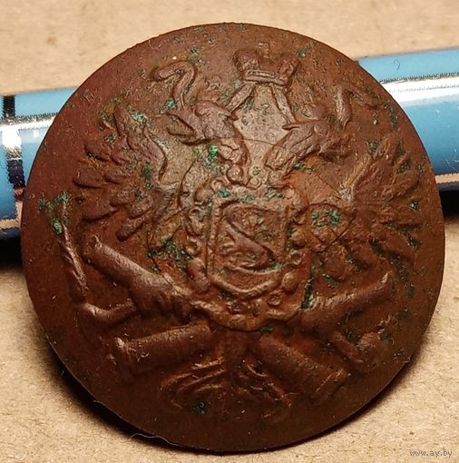 Пуговица "орел на пушка"