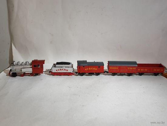 PIKO. Масштаб 1:87. Цирковой поезд. 3-й период, аналоговый.