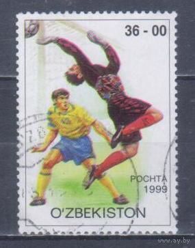 [267] Узбекистан 1999. Спорт.Футбол. Гашеная марка. 1