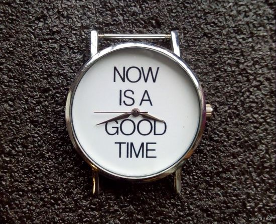 Часы кварцевые