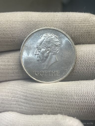 3 марки 1932 F тираж 40к! Гете , яркий UNC с зеркальным полем, много лотов Веймара