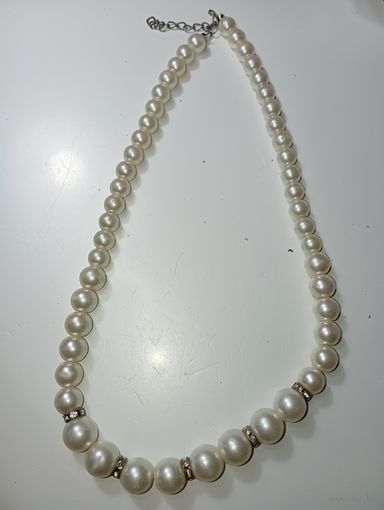 Винтажные Бусы тыжолые .