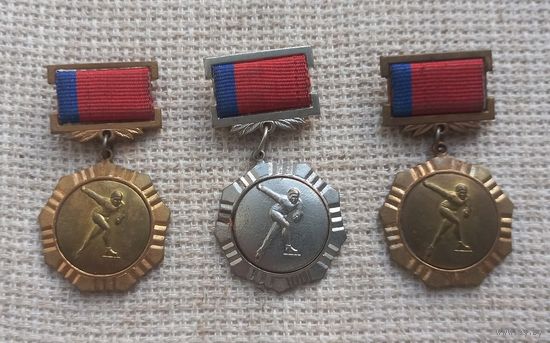 Медали. Комитет по физической культуре и спорту.