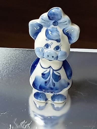 Поросенок Гжель .
