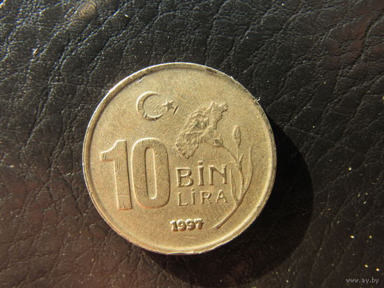 Турция. 10 000 лир.1997. С 20 копеек. Распродажа коллекции. Смотрите другие лоты.
