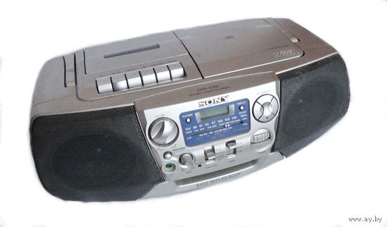 Магнитола SONY CFD-V31L