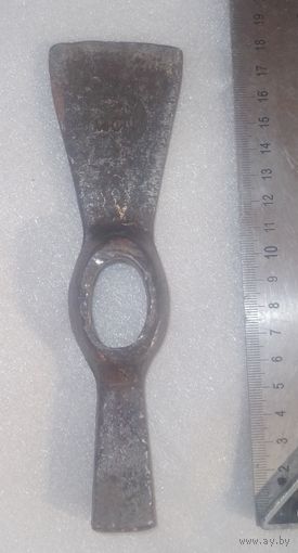 Кирка геолога с клеймом