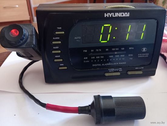Приемник - часы - лазер HYUNDAI H - 1511
