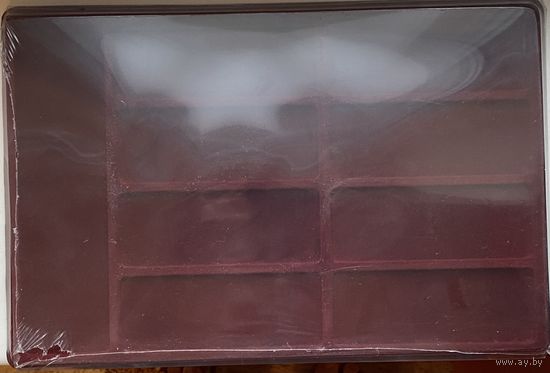 Планшет на 9 прямоугольных ячеек с крышкой