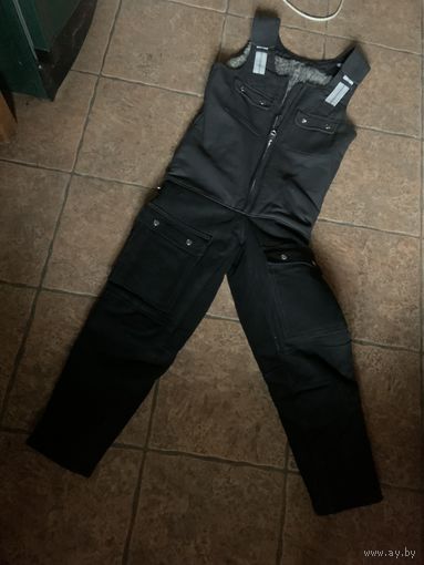 Только со склада НАГОЛЬНЫЙ !!! ,на стриженном мехе овцы романовской породы ,комбенизон советского космонавта и пилота истребительной авиации. р. 48-5 или 50 -3!