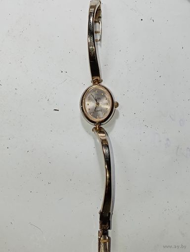 Часы кварцевые ЛУЧ с рубля