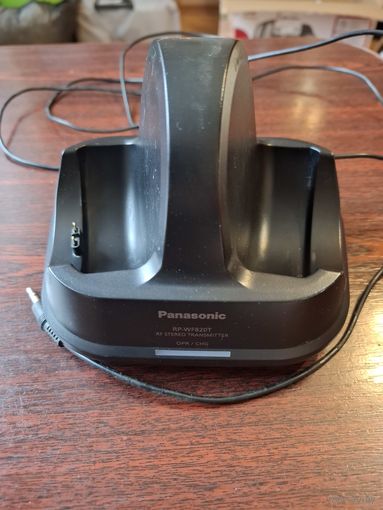 Зарядка для наушников Panasonic RP-WF820T