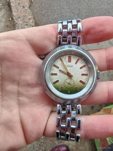 Часы ссср зим шайба на ходу