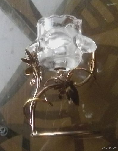 Подсвечник