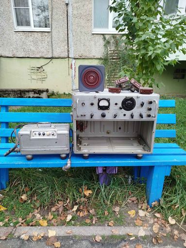 Радиоприёмник Р-250 донор или на запчасти рабочий 100%