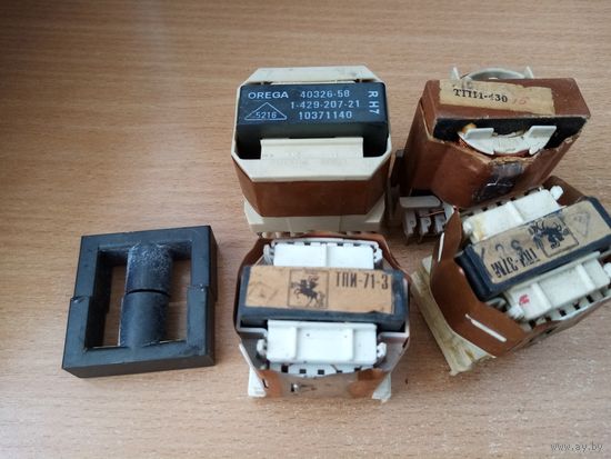 Трансформатор импульсный ТПИ одним лотом.БЕЗ ПОЧТЫ.