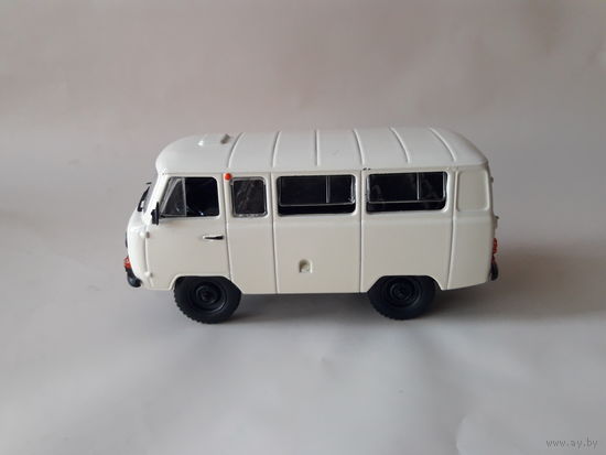 УАЗ-452В Деагостини 1:43 Автолегенды СССР Deagostini