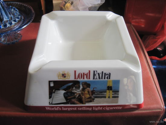 Пепельница фарфоровая Lord Extra 6х14,5х14,5 см, Бавария.