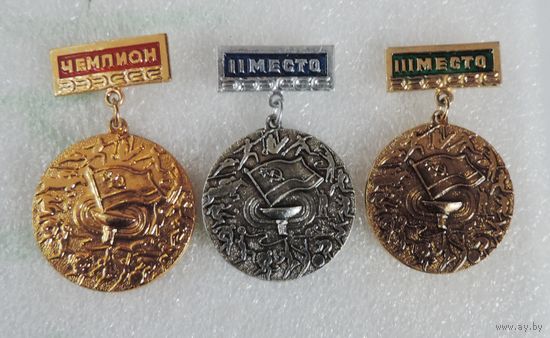 Значки спортивные "Многоборье. Чемпион, 2 и 3 место"СССР - 3 шт. Алюминий.