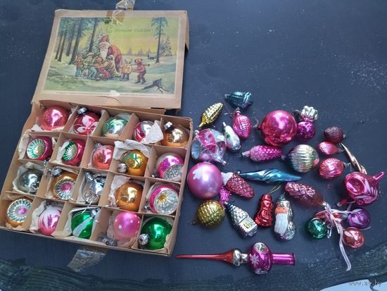 Елочные игрушки