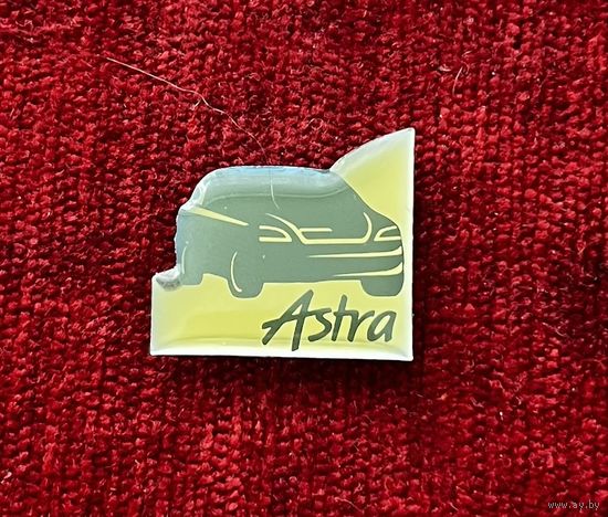 Автомобиль Opel Astra