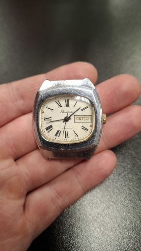 С 1 рубля 3 дня! Идут, точность не проверял.