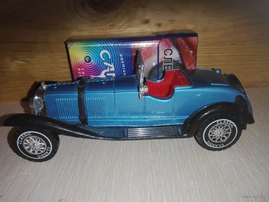 Винтажная модель автомобиля Afta 1932. Oldtimer, FREE WHEEL.