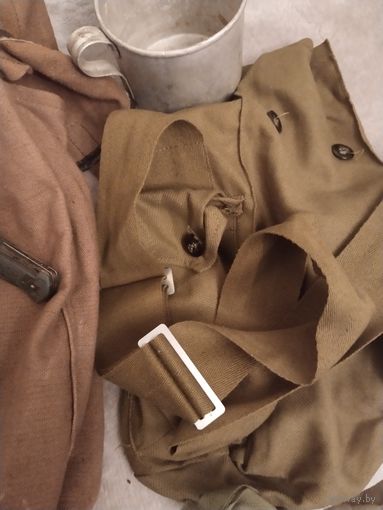 Вещмешок,подсумок,кружка,ножик СССР. Одним лотом. За Вашу цену.