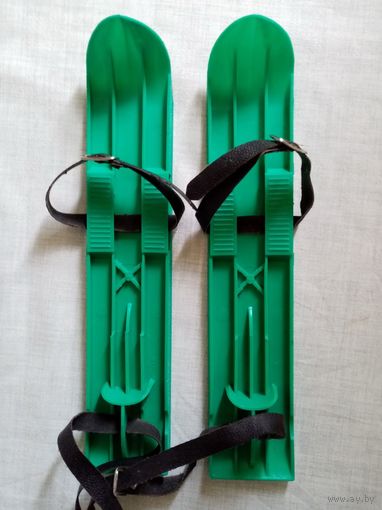 Мини-лыжи детские пластмассовые