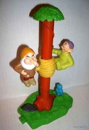 Игрушки из серии "Белоснежка и семь гномов"