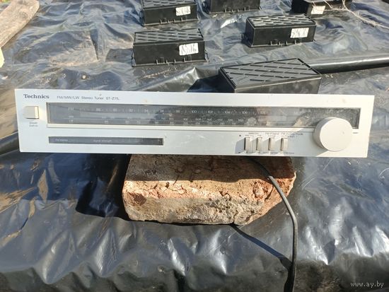 Тюнер Technics FM/MW/LW Stereo Tuner ST-Z11L привезен из Германии в 1994г.