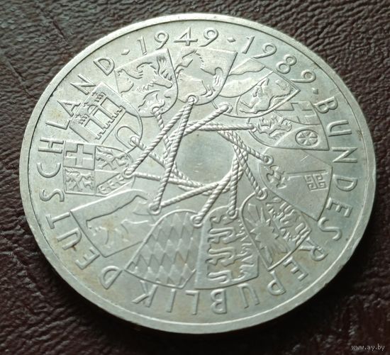 Германия 10 марок, 1989 40 лет ФРГа  ( 1-15-4 )
