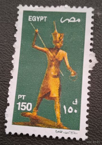 Лот 242 Египет (2002) Золотая статуэтка Тутенхамона EG2090