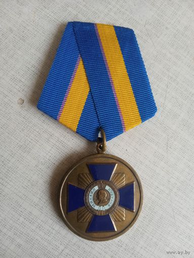 Медаль. Михаил Кутузов. За особые заслуги.