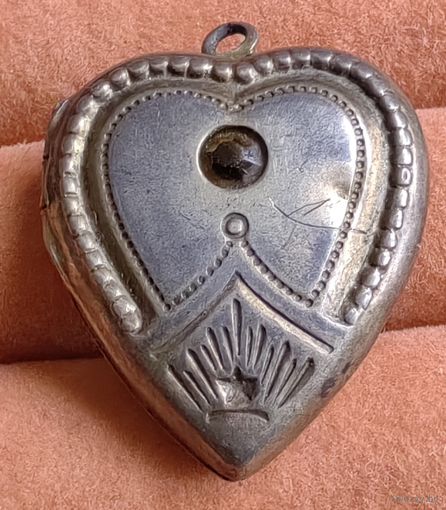 Локет СССР, 875