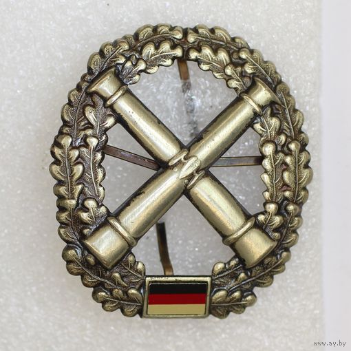 Бундесвер (Вооруженные силы Германии) Металлическая кокарда на берет - АРТИЛЛЕРИЯ 5,4 \ 4,6 см