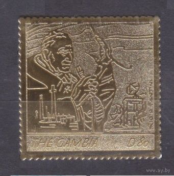 2005 Гамбия 5572 золото  Папа Иоанн Павел II держит микрофон. 9,00 евро