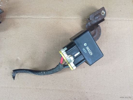 Реле ABS Mazda 323 BG